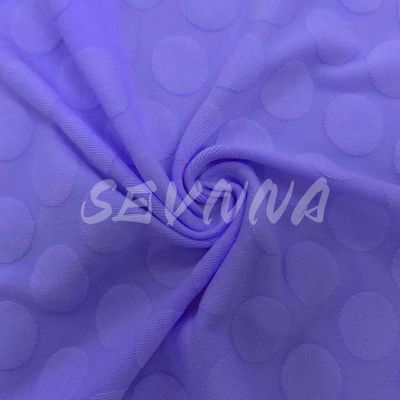 Kain Polyester Daur Ulang Solusi Ramah Lingkungan untuk Mode Berkelanjutan