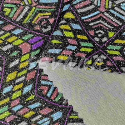 Densitas Jacquard Kain rajutan ganda Musim Panas / Musim Gugur Pakai Serat Polyester Daur Ulang
