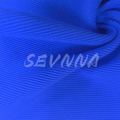Kain Nylon Daur Ulang Yang Ramah Lingkungan 155cm Lebar Untuk Pakaian Berkelanjutan Dan Serbaguna