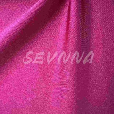 Upgrade ke Kain Nylon Daur Ulang untuk Produksi Pakaian Berkelanjutan