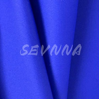 Ketahanan kerutan 139cm Lembut Bernafas Kain Polyester Daur Ulang