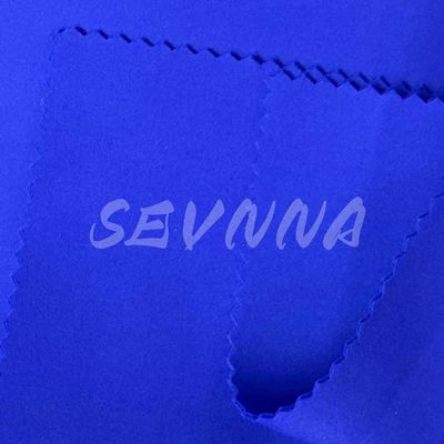 Ketahanan kerutan 139cm Lembut Bernafas Kain Polyester Daur Ulang