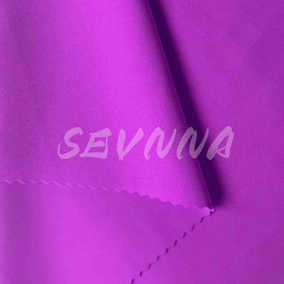 Kain Polyester Daur Ulang yang Disesuaikan untuk Pakaian