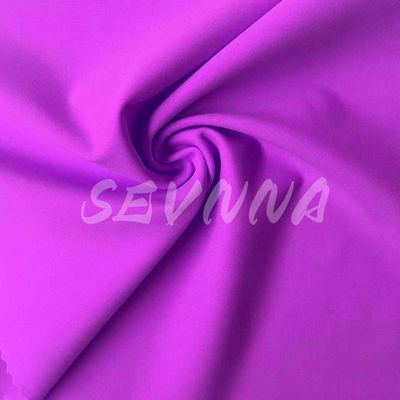 Kain Polyester Daur Ulang yang Disesuaikan untuk Pakaian