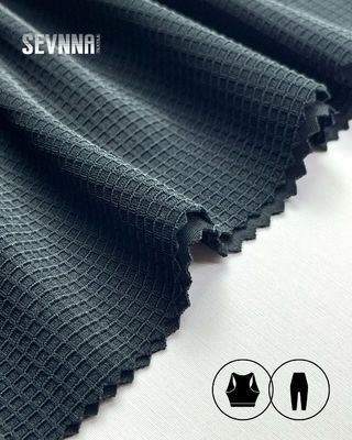 Lebar 160cm Perlindungan UV 50+ Kain Lari dengan Poliester Daur Ulang untuk Pakaian Olahraga Berkinerja Tinggi