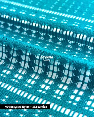 Kain Rajut Ganda Gaya Jacquard 160gsm dengan Nilon Daur Ulang untuk Pakaian yang Tahan Lama dan Nyaman