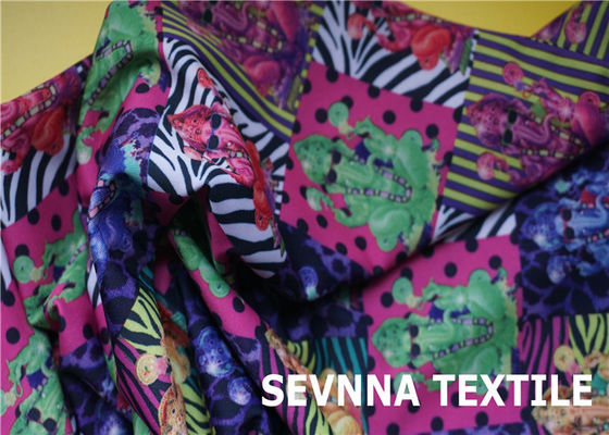Pakaian Padat Nylon Spandex Fabric Rajut 160gsm - 180gsm