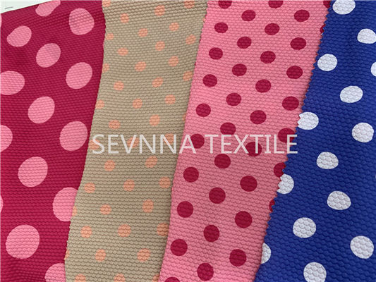 Kain Pakaian Renang Daur Ulang Polka Dot Ketahanan Klorin Cepat Kering