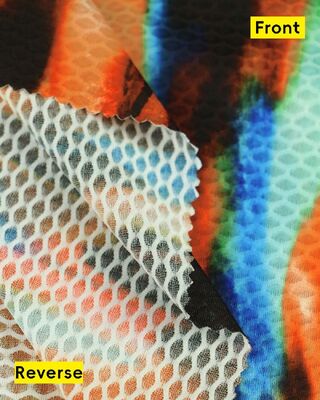 Kain Spandex Polyester Berwarna Disesuaikan Memberikan Pilihan Besar untuk Pakaian Luar Pakaian Dalam dan Pakaian Mode